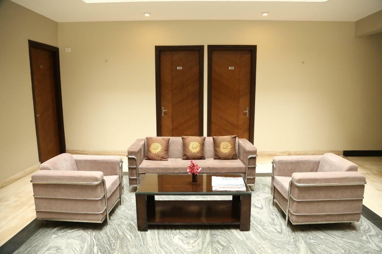 Royal Residence On Sohna Road Delhi  Bagian luar foto